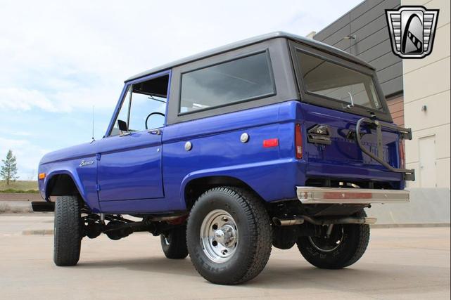 Photo of 1973 Ceansian Blue Ford Bronco