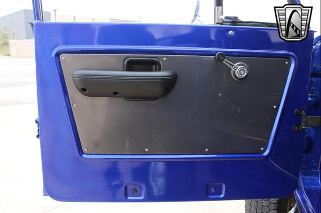 Photo of 1973 Ceansian Blue Ford Bronco