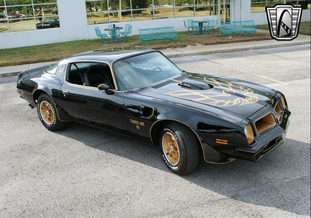 Photo of 1976 Black Pontiac Firebird