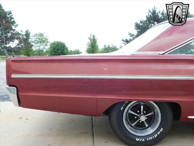 Photo of 1966 Red Dodge Coronet