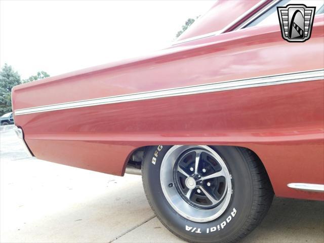 Photo of 1966 Red Dodge Coronet