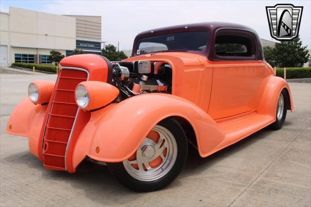 Photo of 1934 Orange Oldsmobile Model F-34