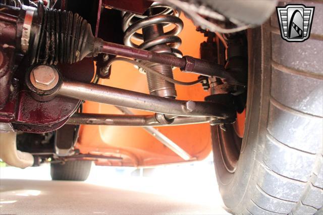 Photo of 1934 Orange Oldsmobile Model F-34