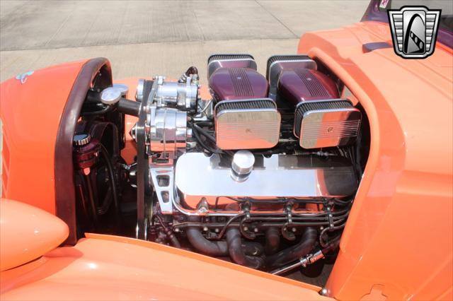 Photo of 1934 Orange Oldsmobile Model F-34