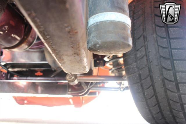 Photo of 1934 Orange Oldsmobile Model F-34