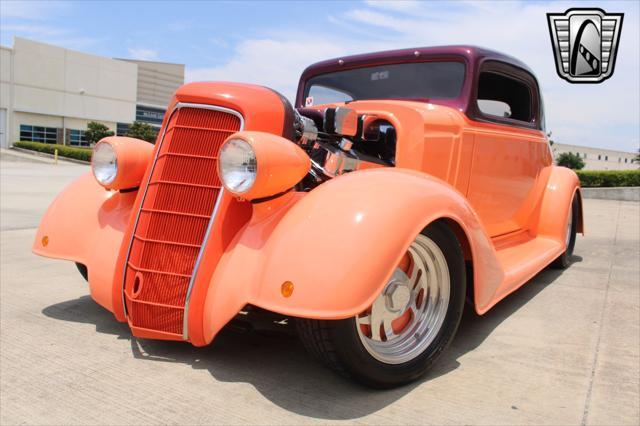 Photo of 1934 Orange Oldsmobile Model F-34
