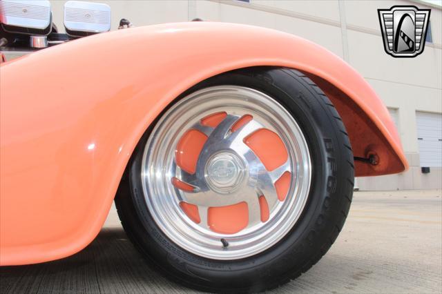 Photo of 1934 Orange Oldsmobile Model F-34