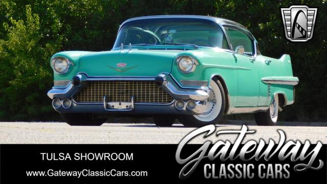 Photo of 1957 Teal Cadillac DeVille