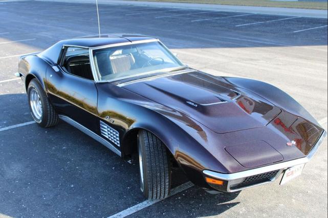 Photo of 1971 Ruby Red Slipper Chevrolet Corvette
