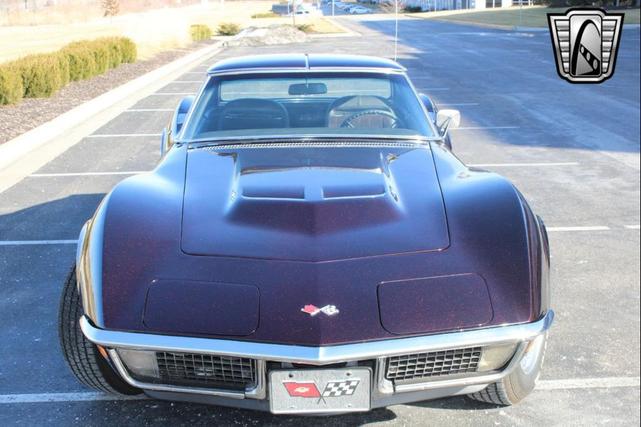 Photo of 1971 Ruby Red Slipper Chevrolet Corvette
