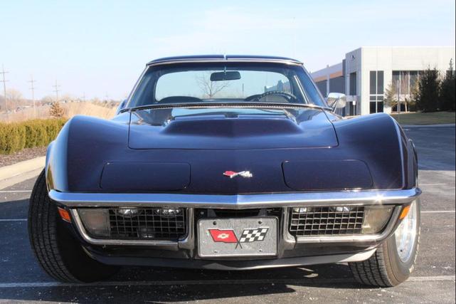 Photo of 1971 Ruby Red Slipper Chevrolet Corvette