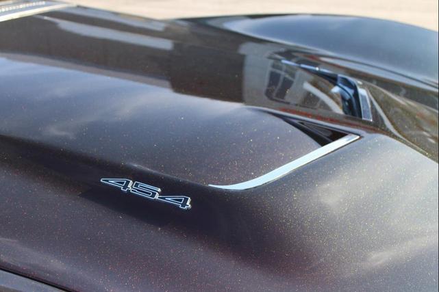 Photo of 1971 Ruby Red Slipper Chevrolet Corvette
