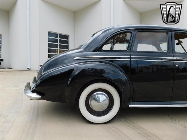 Photo of 1941 Black Studebaker Commander