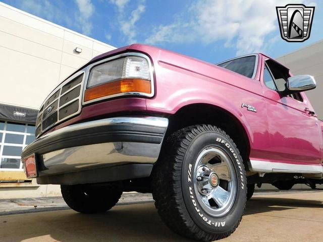 Photo of 1992 Red Ford F-150
