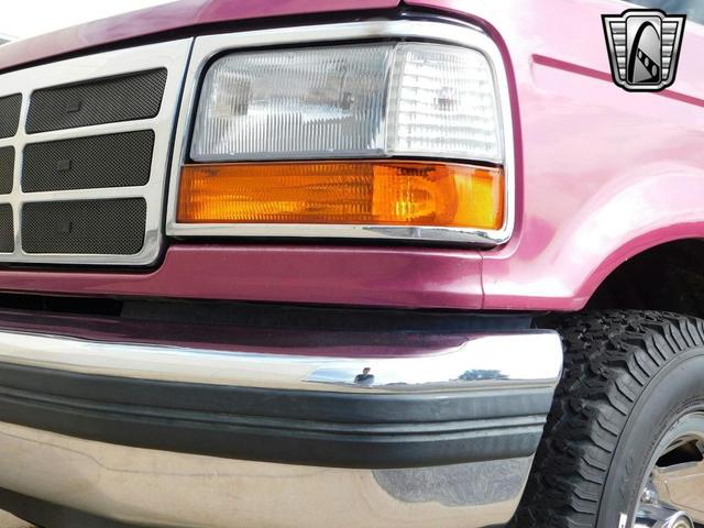 Photo of 1992 Red Ford F-150