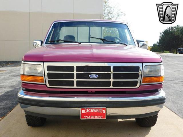 Photo of 1992 Red Ford F-150
