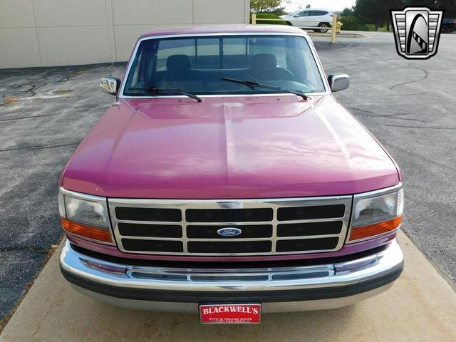 Photo of 1992 Red Ford F-150