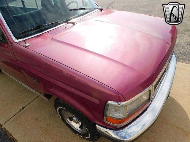 Photo of 1992 Red Ford F-150