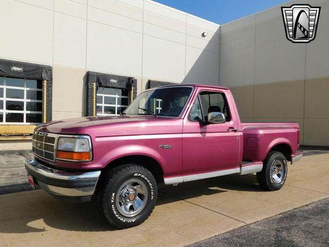 Photo of 1992 Red Ford F-150
