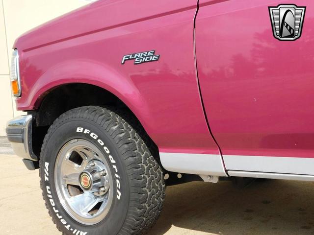 Photo of 1992 Red Ford F-150