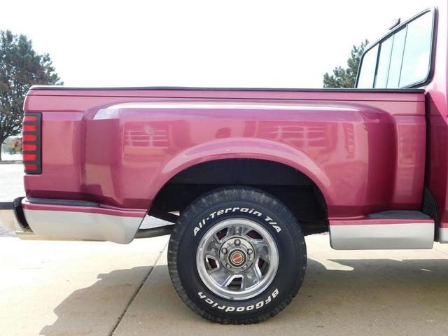 Photo of 1992 Red Ford F-150