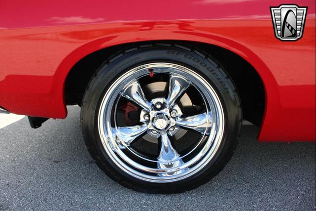 Photo of 1968 Red Ford Fairlane