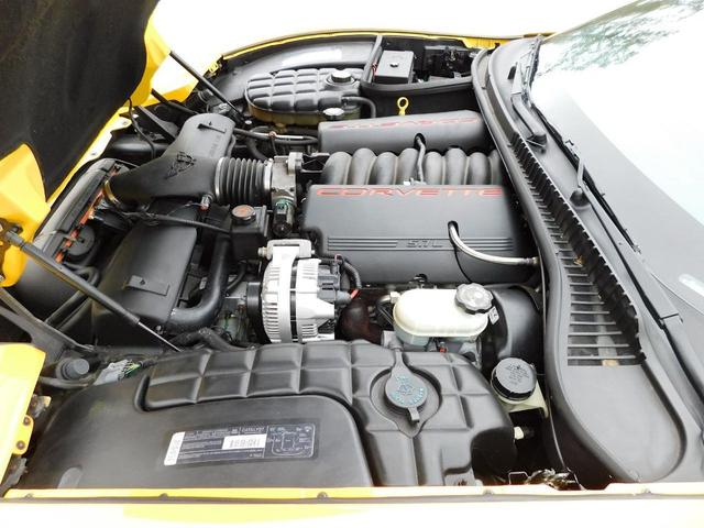 Photo of 2000 Yellow Chevrolet Corvette