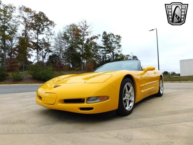Photo of 2000 Yellow Chevrolet Corvette
