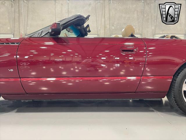 Photo of 2004 Merlot Ford Thunderbird