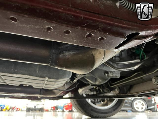 Photo of 2004 Merlot Ford Thunderbird