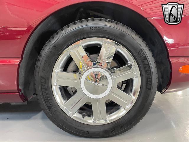 Photo of 2004 Merlot Ford Thunderbird