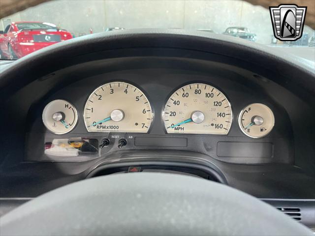 Photo of 2004 Merlot Ford Thunderbird