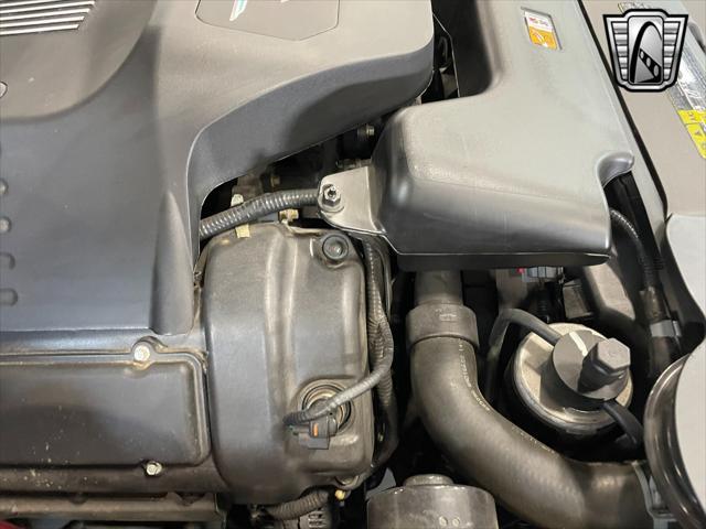 Photo of 2004 Merlot Ford Thunderbird