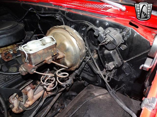 Photo of 1981 Red Chevrolet C10/K10