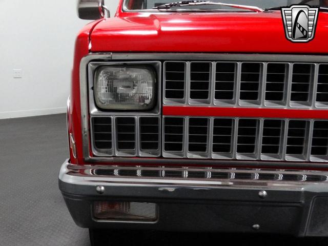 Photo of 1981 Red Chevrolet C10/K10