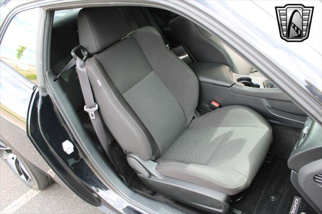 Photo of 2015 Gray Dodge Challenger