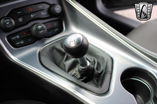 Photo of 2015 Gray Dodge Challenger