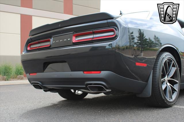 Photo of 2015 Gray Dodge Challenger