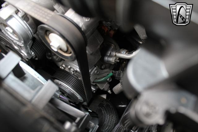 Photo of 2015 Gray Dodge Challenger