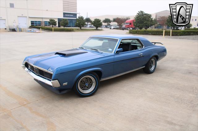 Photo of 1969 Blue Mercury Cougar
