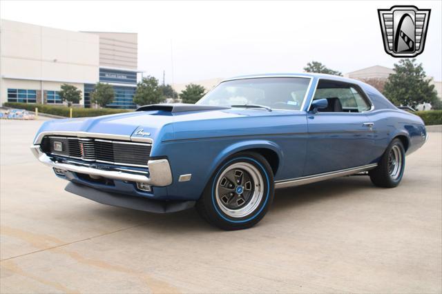 Photo of 1969 Blue Mercury Cougar