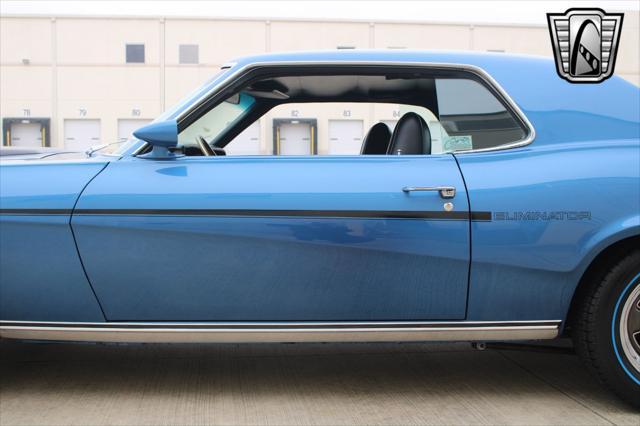 Photo of 1969 Blue Mercury Cougar