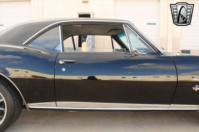 Photo of 1967 Black Chevrolet Camaro