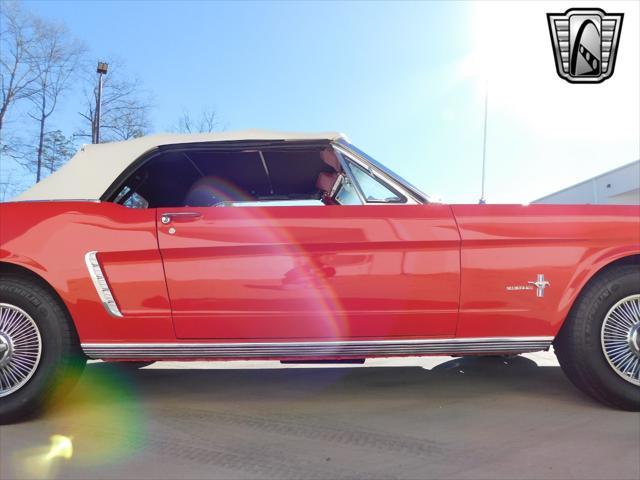 Photo of 1965 Red Ford Mustang