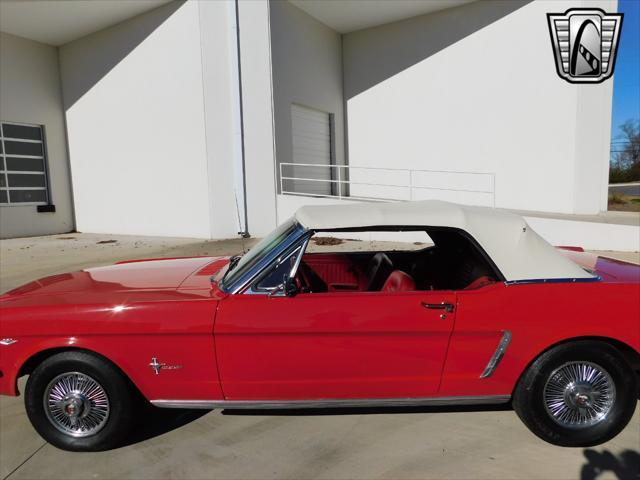 Photo of 1965 Red Ford Mustang