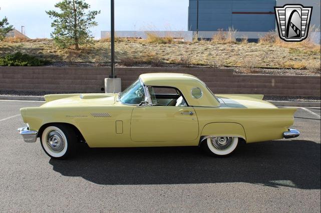 Photo of 1957 Inca Gold Ford Thunderbird
