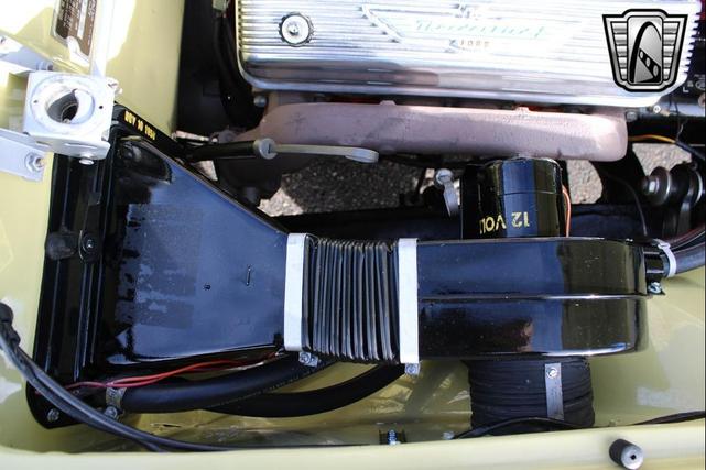 Photo of 1957 Inca Gold Ford Thunderbird