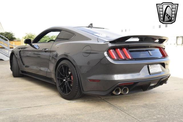 Photo of 2020 Gray Ford Shelby GT350