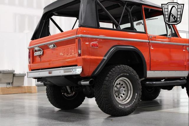 Photo of 1970 Orange Ford Bronco