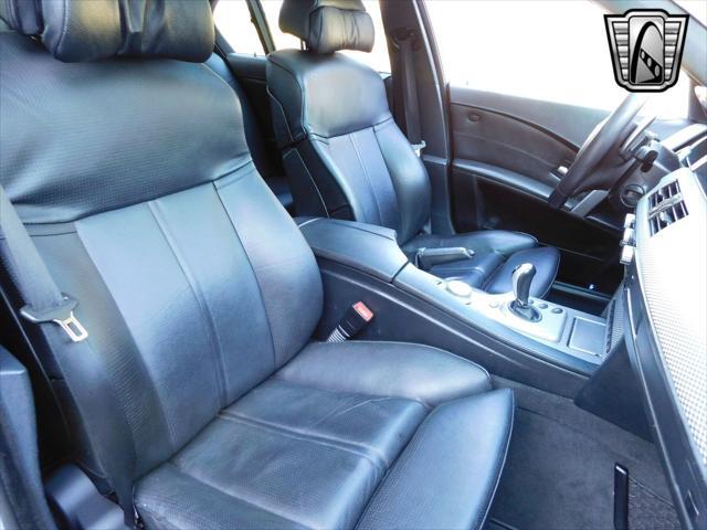 Photo of 2006 Silver metallic BMW M5